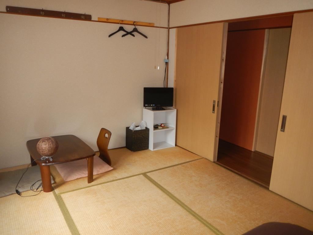 Guest Inn Chita Kyoto Exterior photo